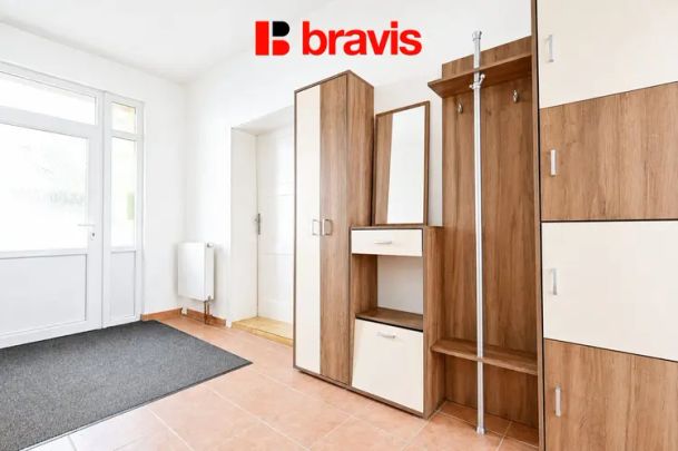 Pronájem bytu 3+1, ul. Bosonožské nám., Brno - Bosonohy, 98 m - Photo 1