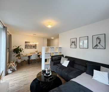 Heiligkreuzviertel: Dreizimmerwohnung mit EBK, Terrasse und Duplex-... - Photo 1