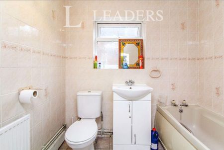 1 bedroom terraced house to rent - Photo 3