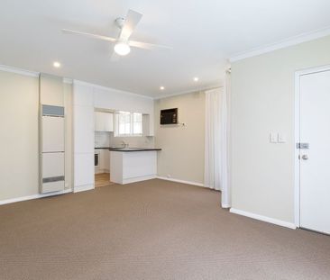 Spacious Single Level Unit In The Brighton High School Zone - Photo 4