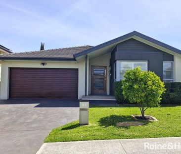 Spacious Modern Family Home in Glenfield - AVAILABLE NOW! - Photo 2