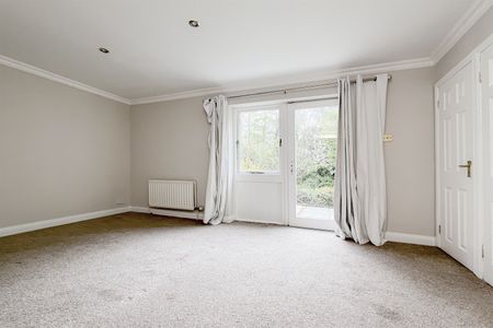 3a Dromara Road, Hillsborough, BT26 6HY - Photo 3