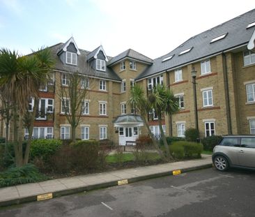 Whitakers Lodge, Gater Drive, Enfield, Middlesex, EN2 0JP - Photo 5