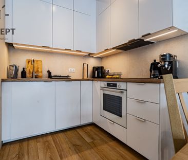 2 pokoje, duży balkon, miejsce postojowe – Kępa Mieszczańska - Zdjęcie 3