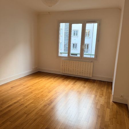 Location Appartement 2 pièces 47m² ROUEN 76000 - Photo 4