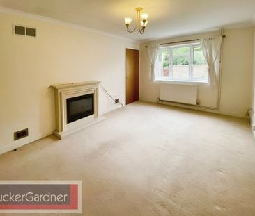 Laceys Way, Duxford - Photo 1