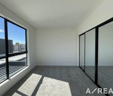 Be the first! - Photo 1