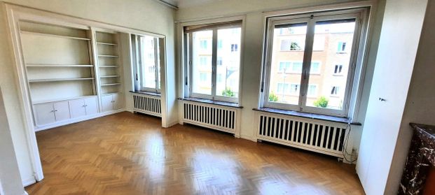 Tout savoir sur cette maison à Ixelles - Photo 1
