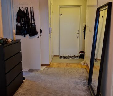 Valla torg, Årsta - Photo 1