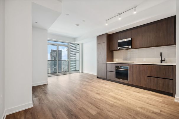 For Lease - 127 Broadway Avenue Unit# 2613S, Toronto, Ontario - Photo 1