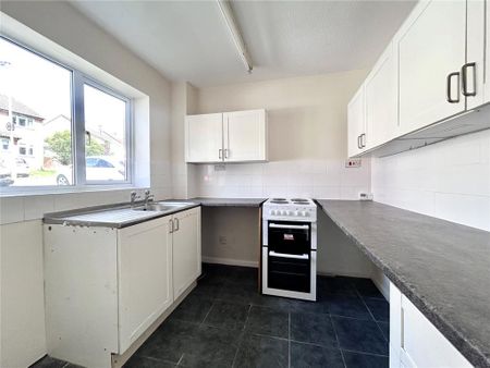 2 bedroom semi-detached house to rent - Photo 5