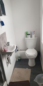 3 bedroom house to rent - Photo 3