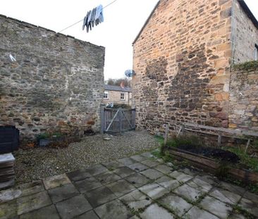 3 bedroom terraced house to rent - Photo 4