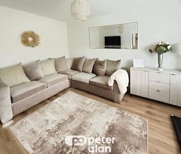 Tennant Grove, NEATH - Photo 1