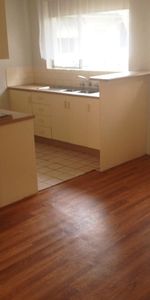 Central unit in a great location - Photo 3