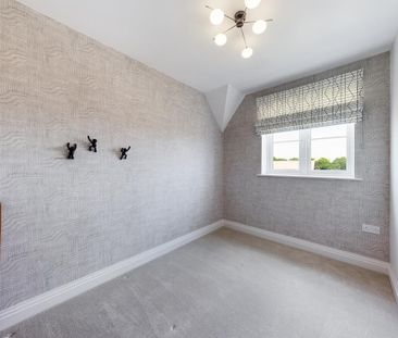 4 bedroom townhouse to rent - Photo 6