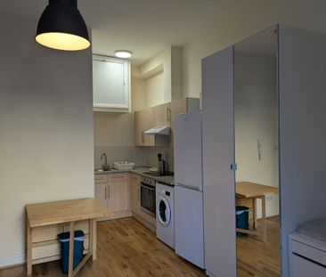 Studio to rent - Photo 5