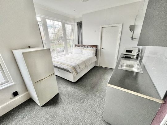 Chancellor Road Southend on Sea, Property for rent - Photo 1