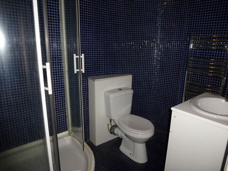 1 bedroom semi-detached house to rent - Photo 5