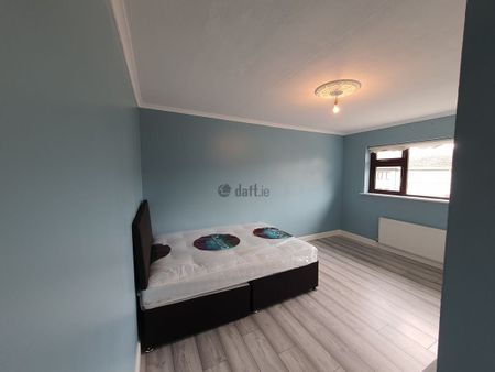 House to rent in Galway, Corrib Park - Photo 5