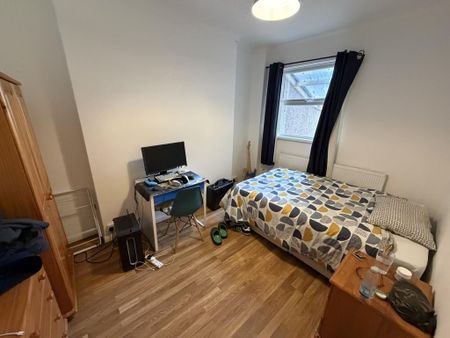 4 bedroom house share to rent - Photo 5