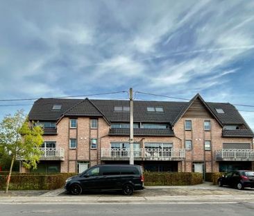 APPARTEMENT MET TWEE SLAAPKAMERS EN ONDERGRONDSE AUTOSTAANPLAATS - Photo 1