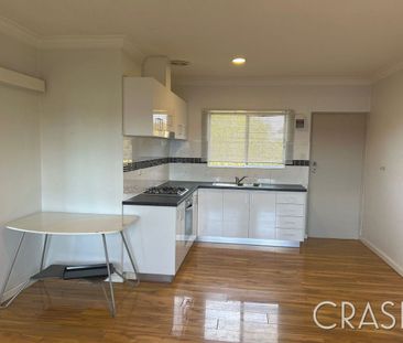2-Bedroom Unit – Prime Location & Secure Complex! - Photo 3