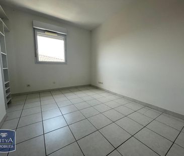 Location Appartement 2 pièces 48m² CHATEAURENARD 13160 - Photo 1