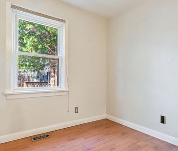 For Lease - 115 Stewart Street, Oakville, Ontario - Photo 5