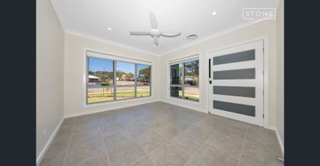 Move in now and be settled before Christmas - Photo 5