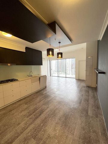 Unfurnished Premium 2-Bedroom, 2-Bathroom Apartment with 1 Car Park - Photo 5