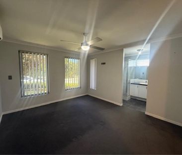 24 Freesia St, Piara Waters - Photo 5