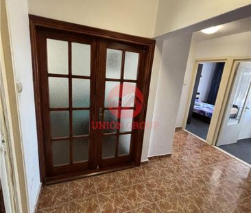 Apartament 3 Camere, Decomandat, Ideal pt Studenti/Studente, zona Tomis ll - Photo 2