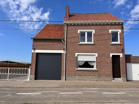 Ruime gezinswoning met 3 slpks - koer en garage - Foto 2