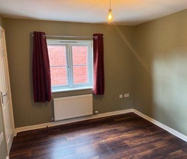 1 bedroom coach house to rent - Photo 4