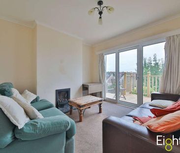 Carlyle Avenue, Brighton, BN2 - Photo 1