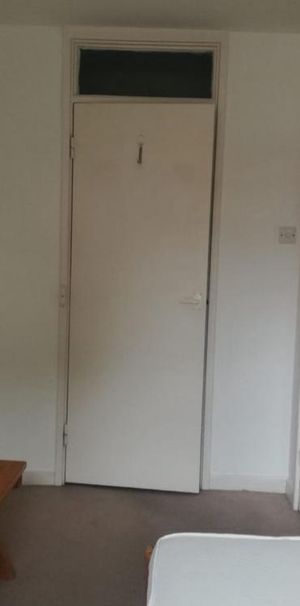 4 bedroom flat share to rent - Photo 1