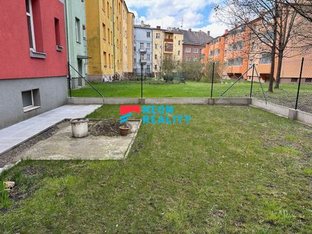 Pronájem bytu 1+kk a garsoniéry 44 m², Verdunská, Ostrava - Photo 4