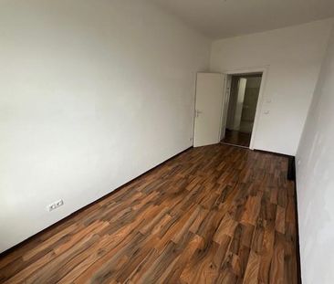 PROVISIONSFREI – Jakomini – 68m² – 2 Zimmer – extra Küche – Balkon ... - Photo 2