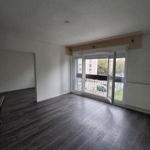 Location Appartement à LE PONT DE CLAIX - Photo 2