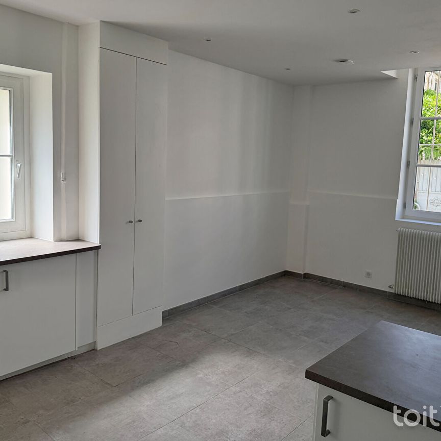 Location Maison 3 pièces 77m² CHEVREUSE 78460 - Photo 1