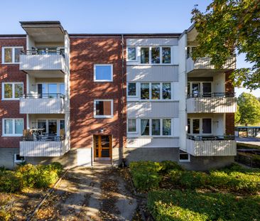 Bangatan, Västerås - Photo 1