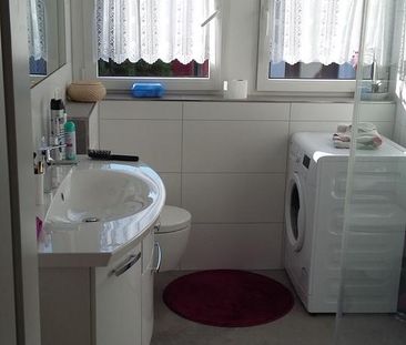 Helle 2 Zimmer Wohnung in top Lage Mülheim Saarn ab 1.1/1.2.2026 - Photo 3