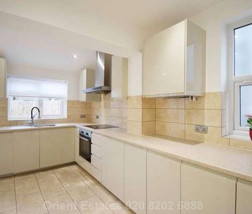 Deans Lane, Edgware, HA8 - Photo 3