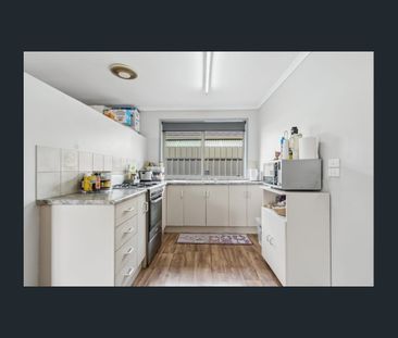 Peaceful, Practical and Perfectly Positioned in Ottoway - Photo 6