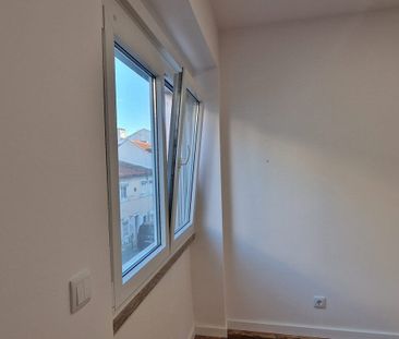 Lisboa, Lisbon 1300-300 - Photo 3