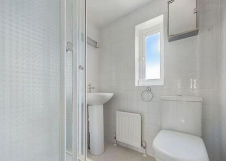 Reform Street, Peterborough, Crowland - Photo 2