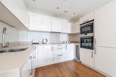 2 bedroom flat to rent - Photo 4