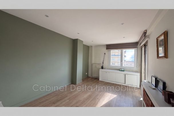 Location Appartement 4 pièces 98m² TOULON 83000 - Photo 1
