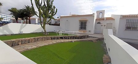 *RENT GOLF DEL SUR - Photo 4